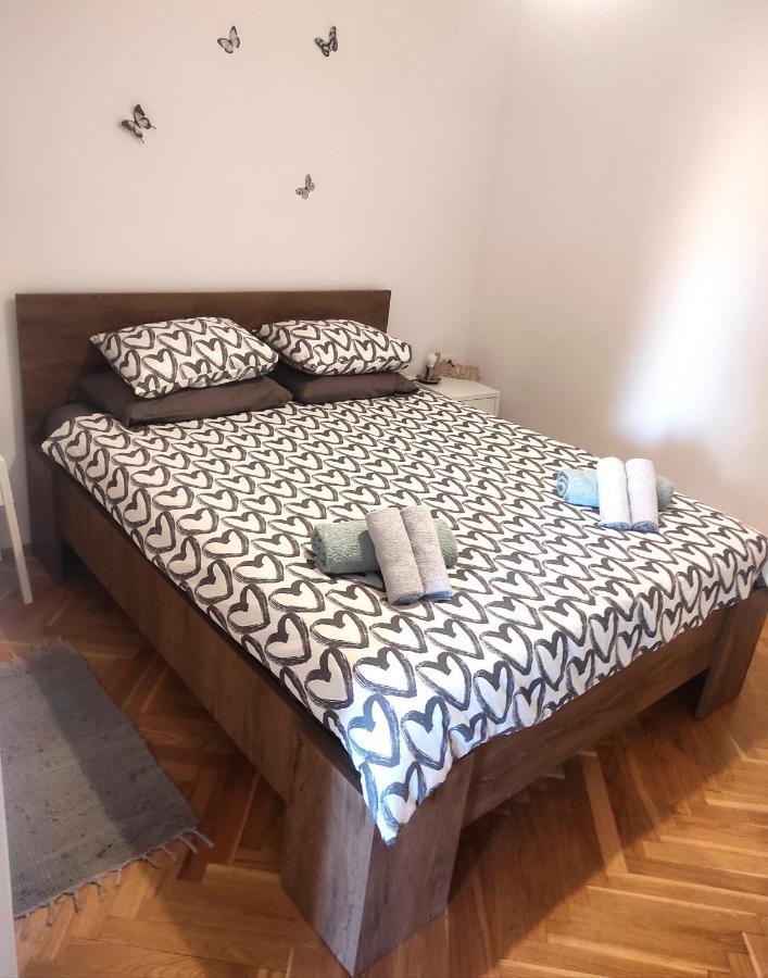 Apartment Jacky Ровинь Экстерьер фото